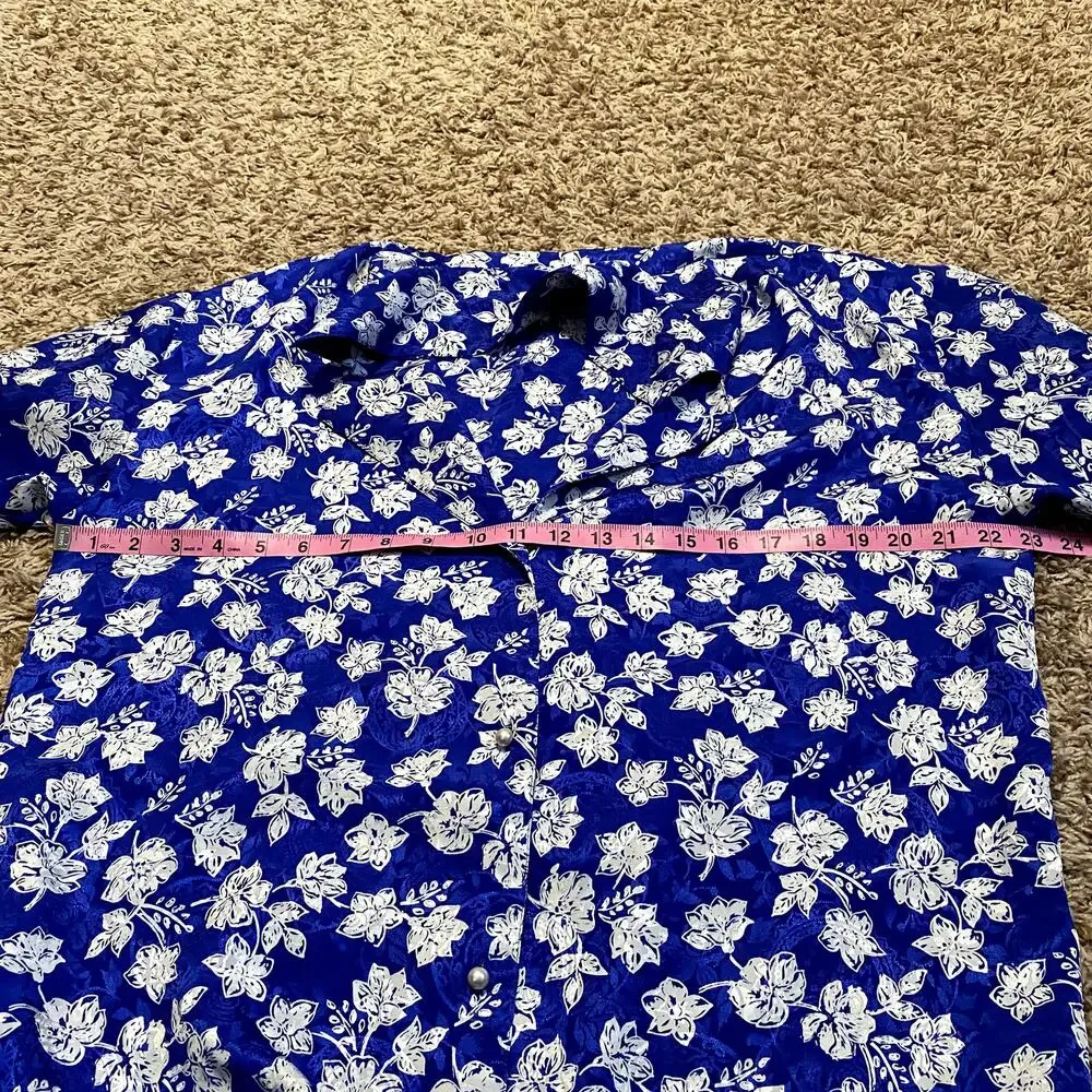 Victoria Secret Small Womens Vintage Pajama Top Floral Blue White Pearl Button
